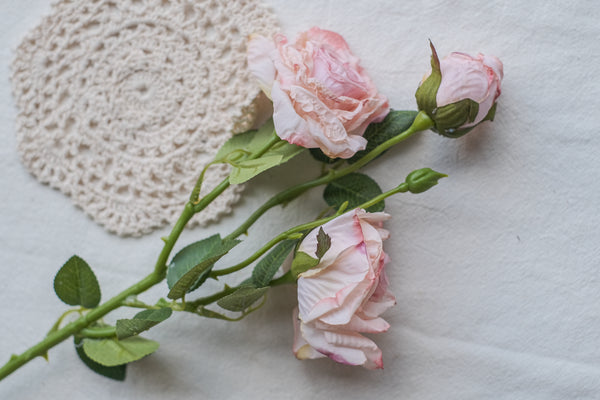 Artificial floral Roses in three