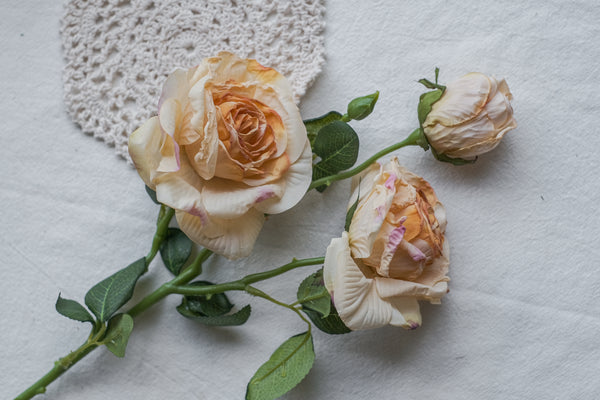 Artificial floral Roses in three