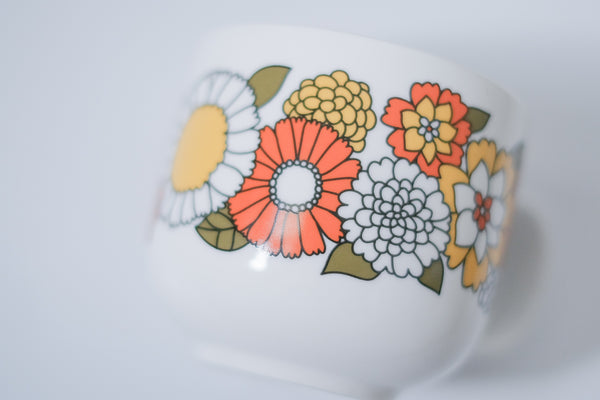 Chrysanthemum mug